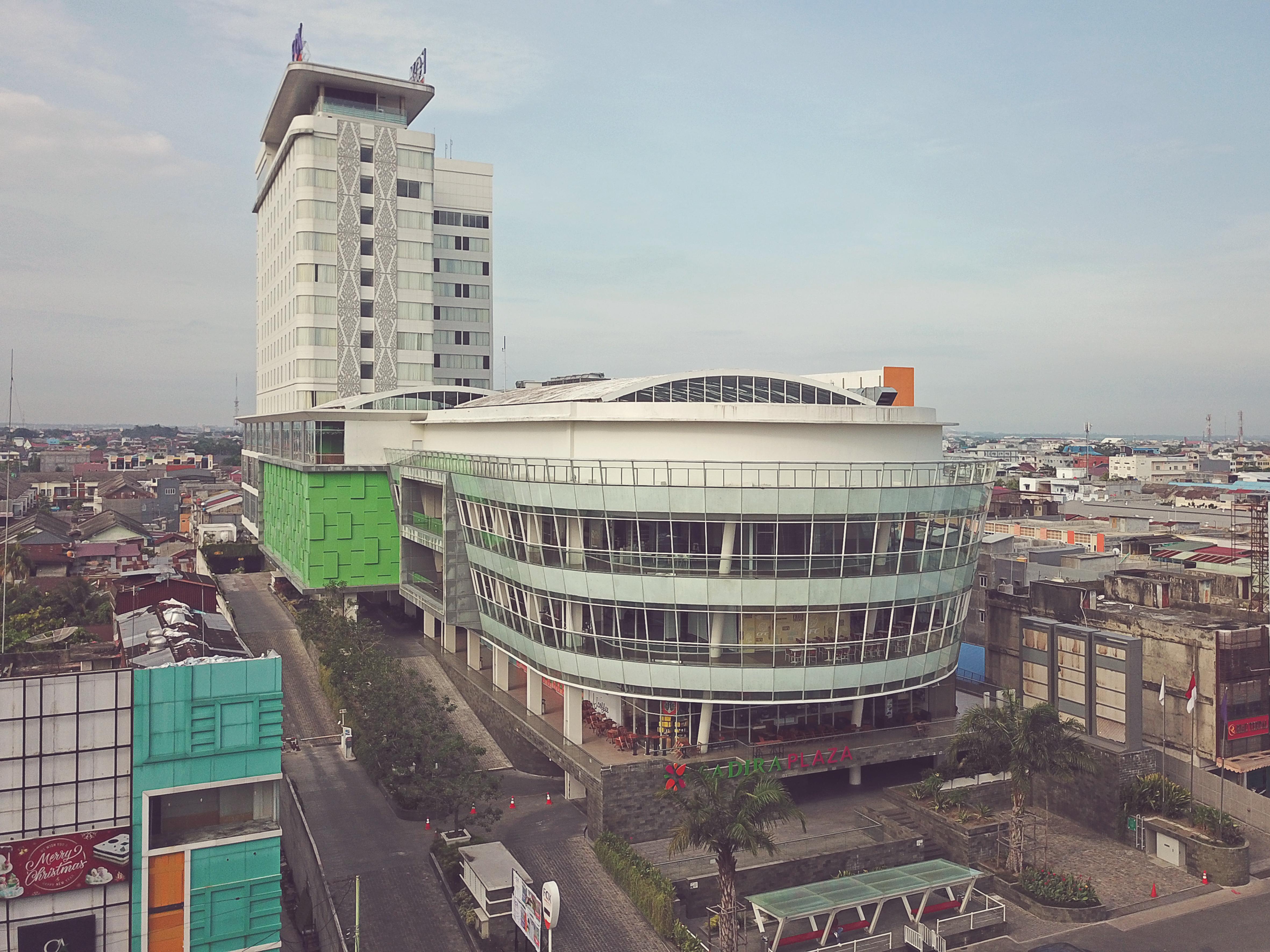 Fox Hotel Pekanbaru Zewnętrze zdjęcie
