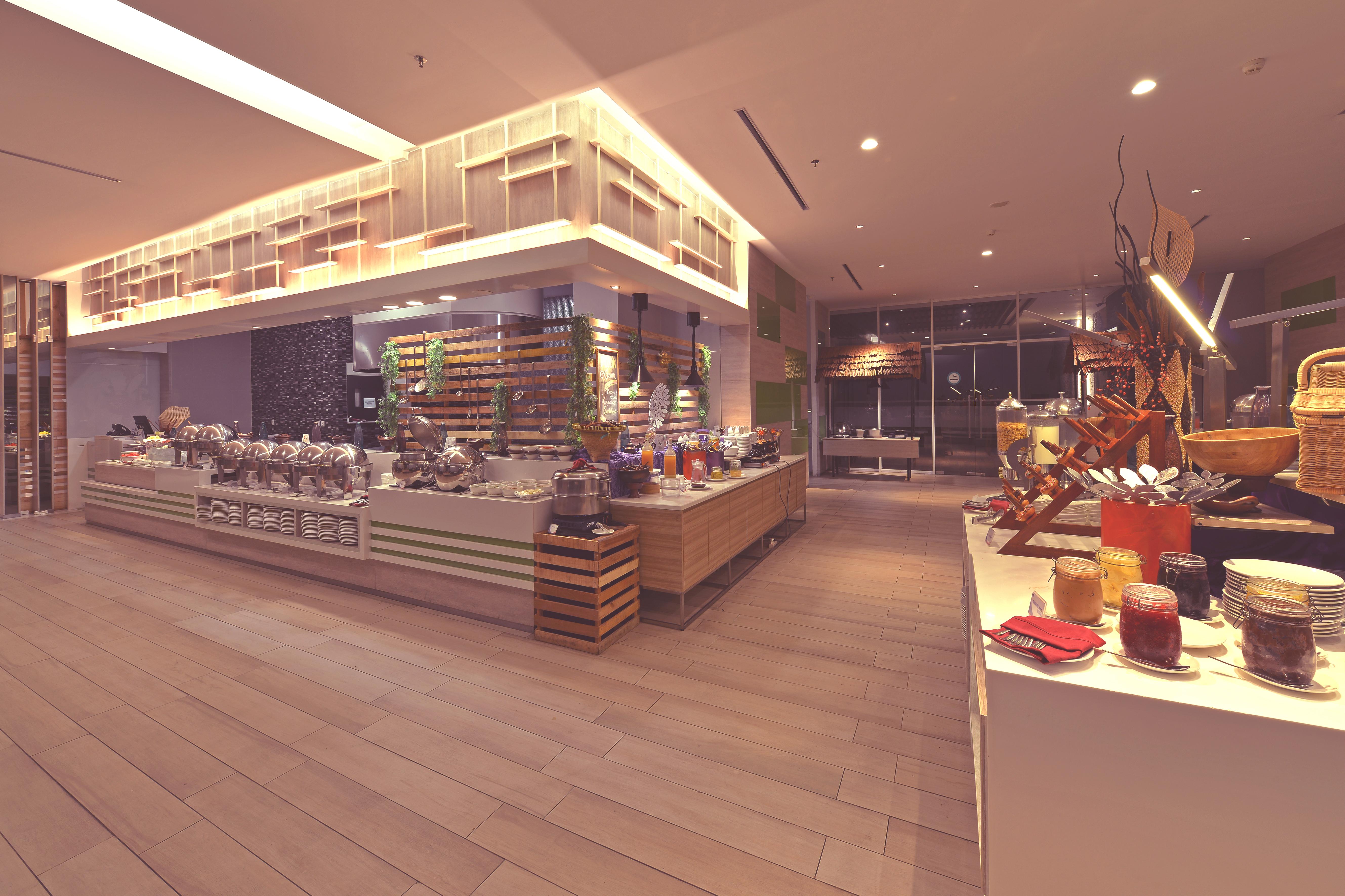 Fox Hotel Pekanbaru Zewnętrze zdjęcie
