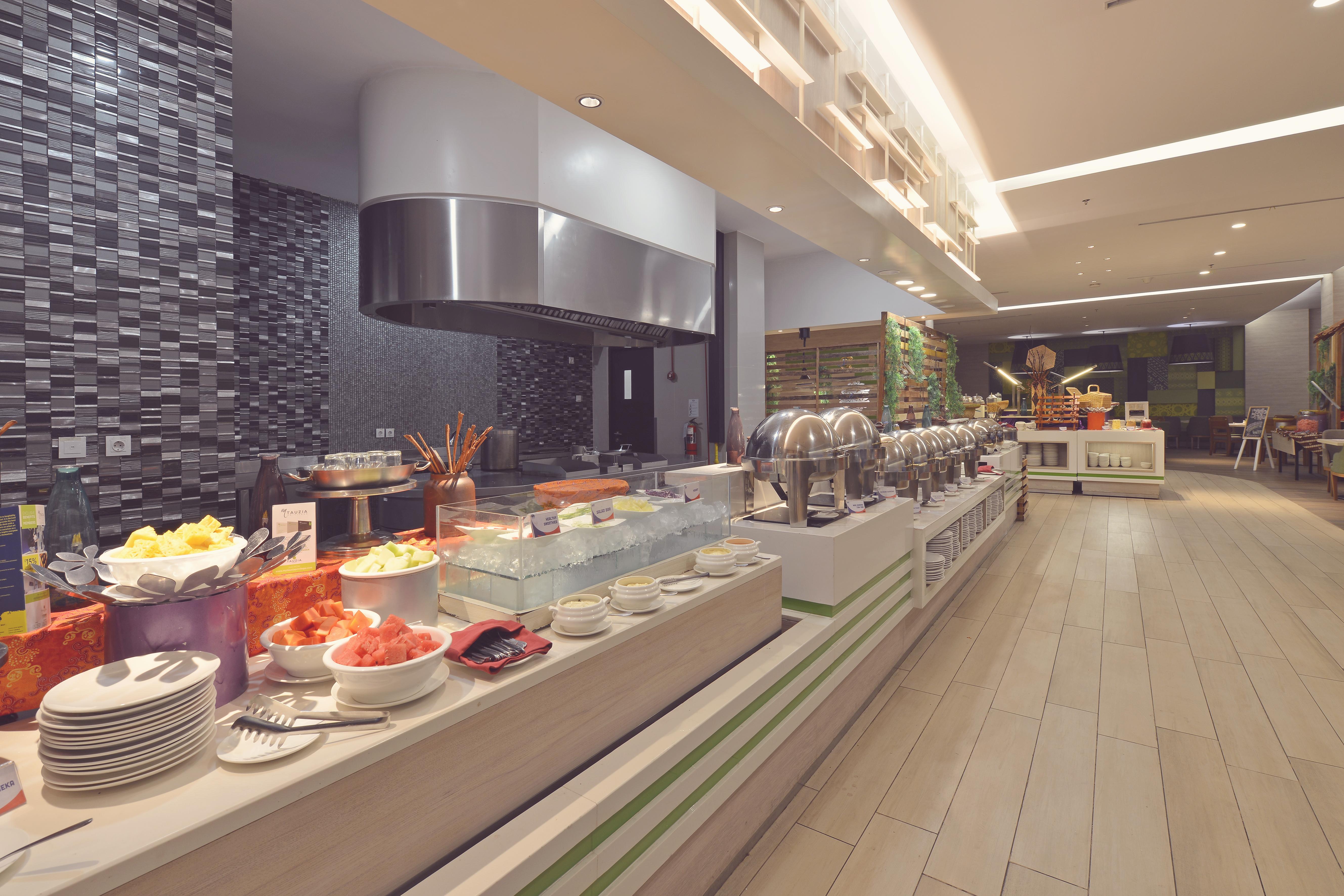 Fox Hotel Pekanbaru Zewnętrze zdjęcie