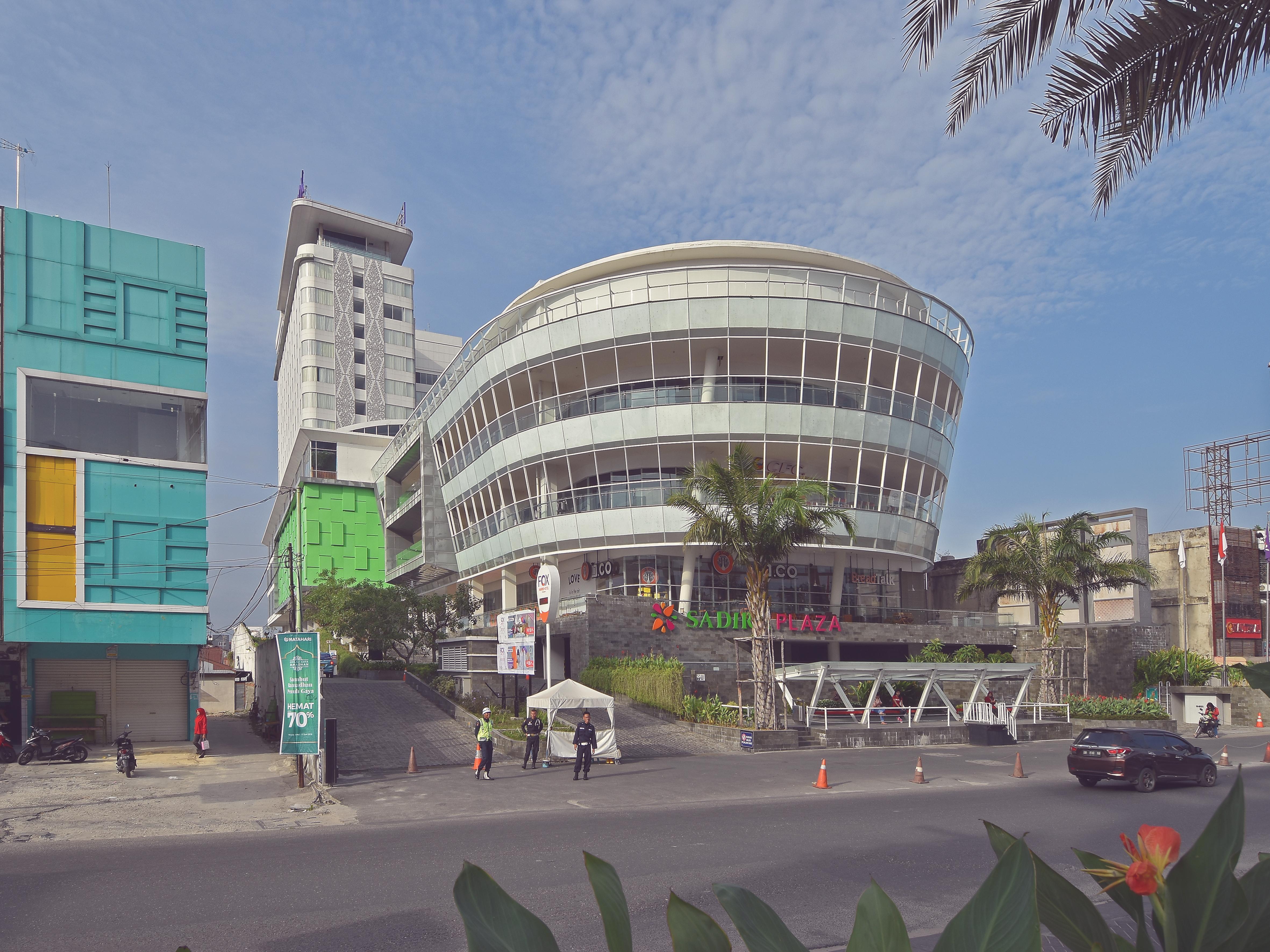Fox Hotel Pekanbaru Zewnętrze zdjęcie