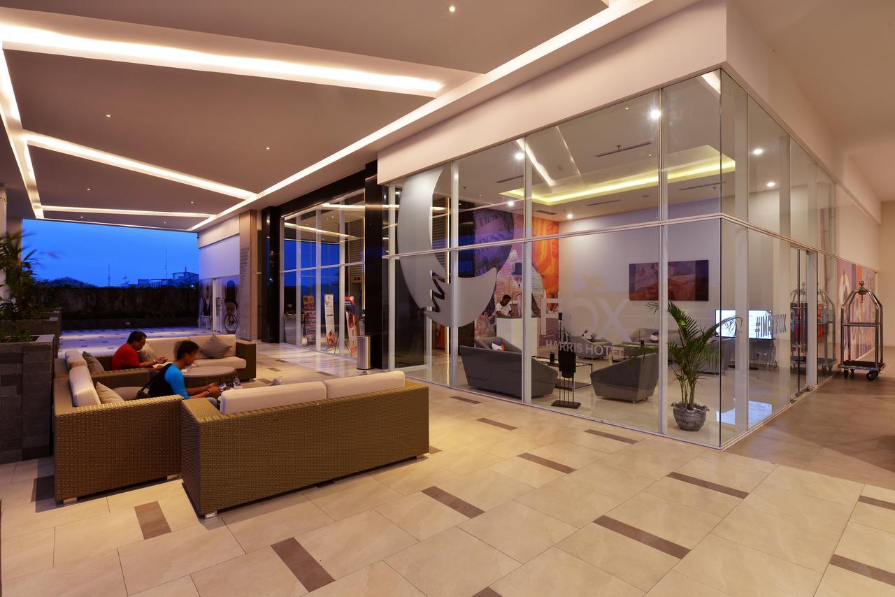 Fox Hotel Pekanbaru Zewnętrze zdjęcie